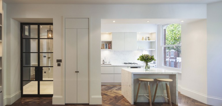 Квартира от дизайнеров De Rosee Sa