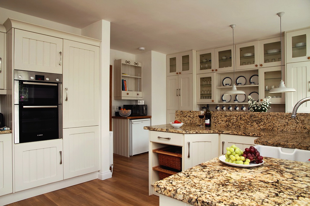 белая кухня фото белая кухня фото