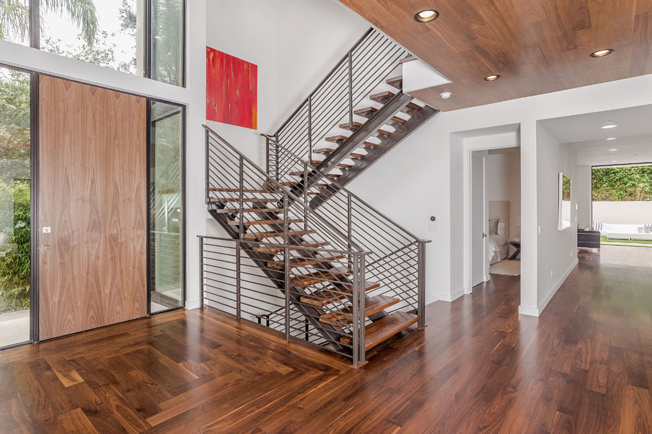 лестница на второй этаж