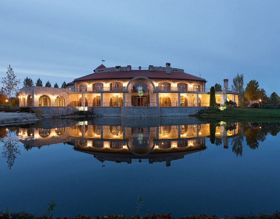 Роскошная каменная вилла под Киевом Роскошная каменная вилла под Киевом