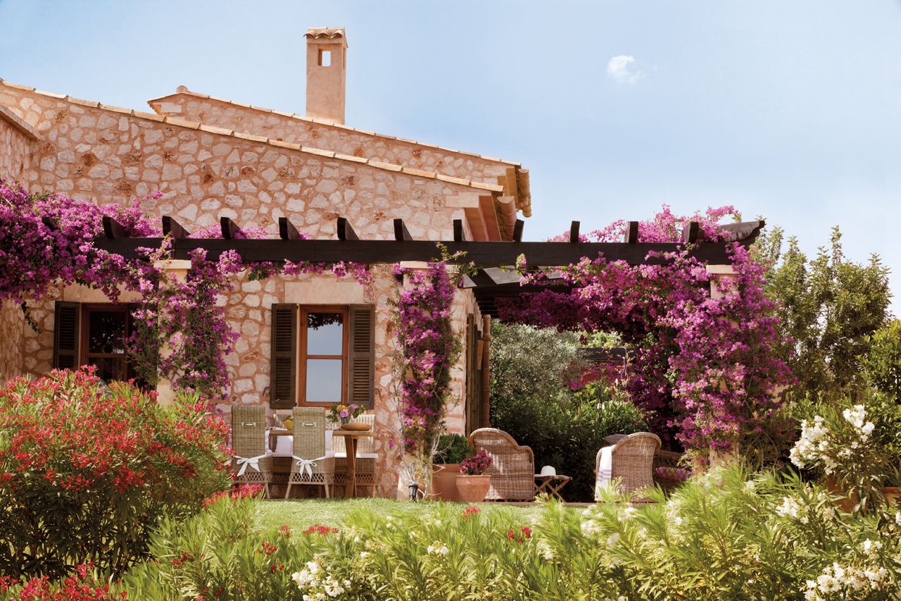 дом из камня дом из камня