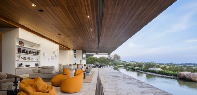 Роскошный современный дом от Studio Arthur Casas