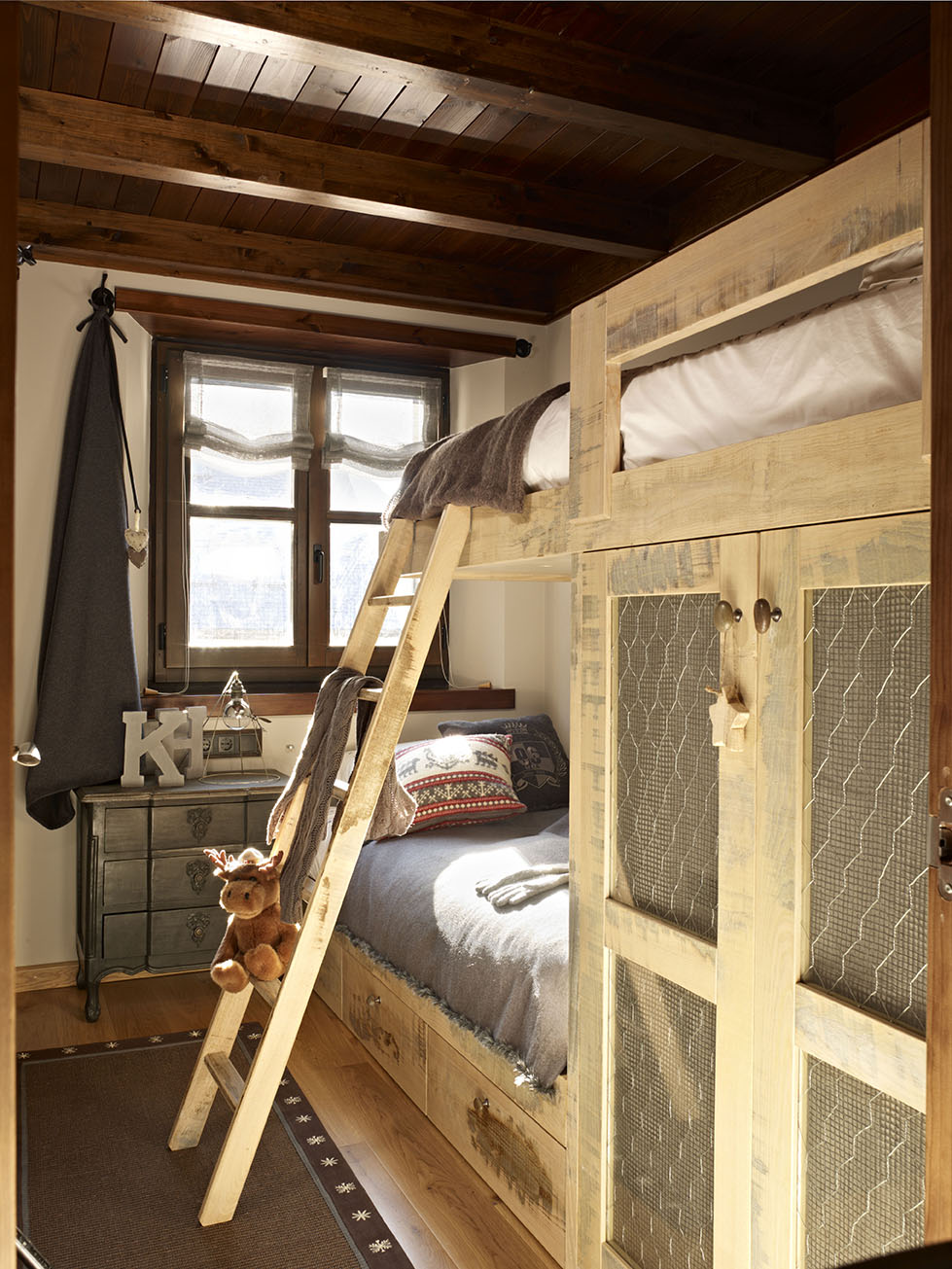 внутренний дизайн деревянного дома внутренний дизайн деревянного дома