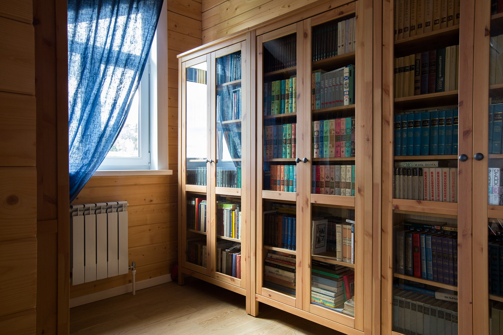 библиотека в доме