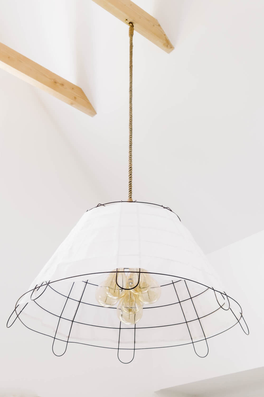 современный светильник современный светильник