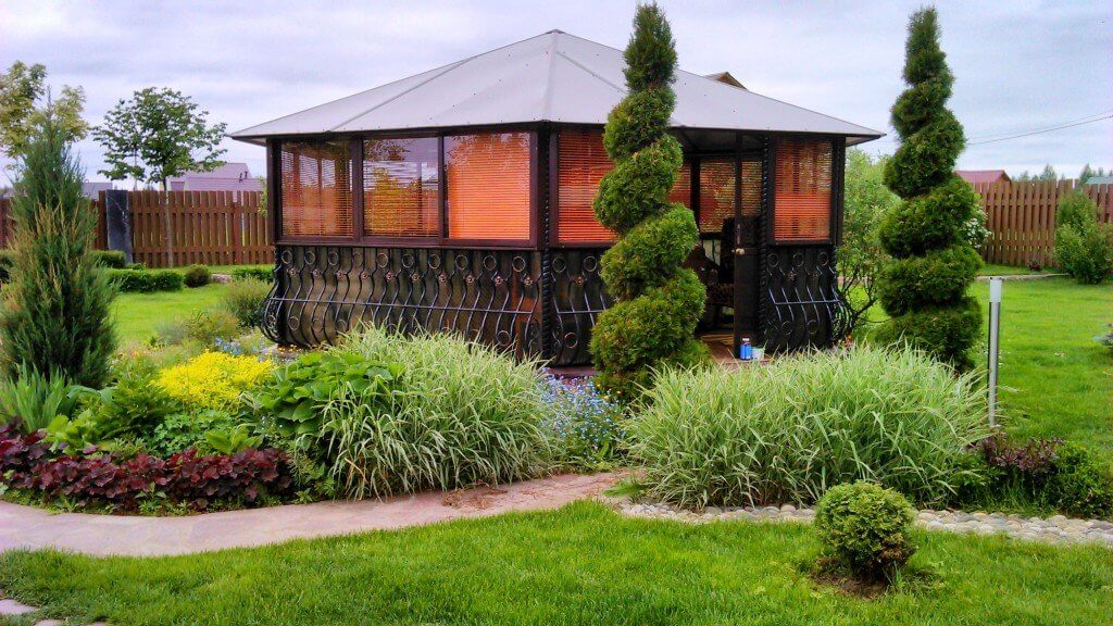 Беседка на даче Беседка на даче