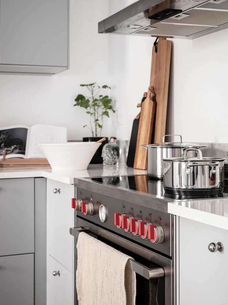 prostoj-interer-kuxni-9